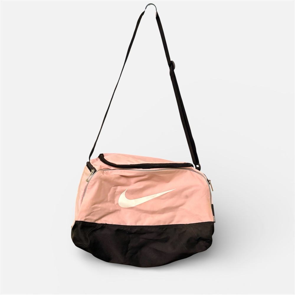 Nike Sports/Gym Bag - Pink and Black